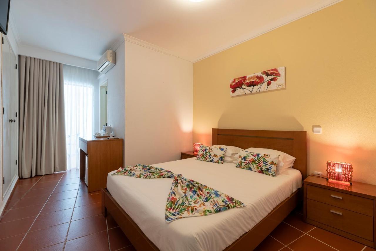 Bed and Breakfast Manta Guest Манта-Рота Екстер'єр фото